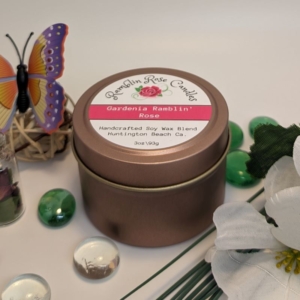 gardenia-ramblin-rose-tin-candle-front-lid